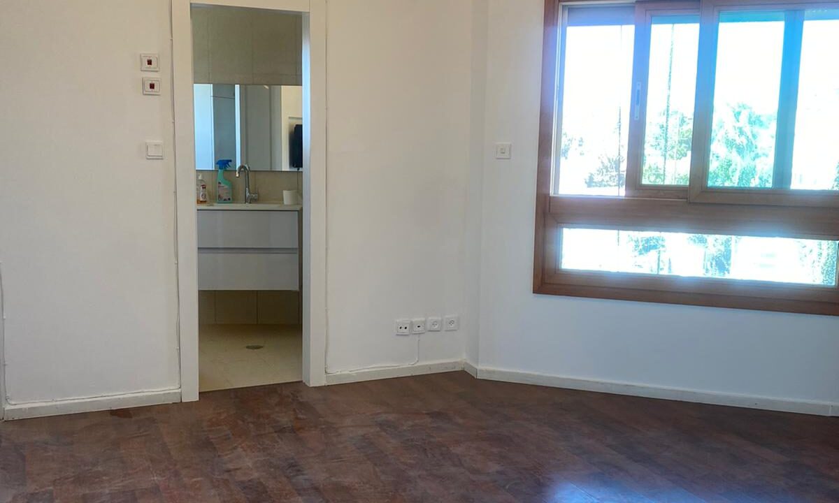 WhatsApp Image 2024-08-20 at 11.08.34 AM