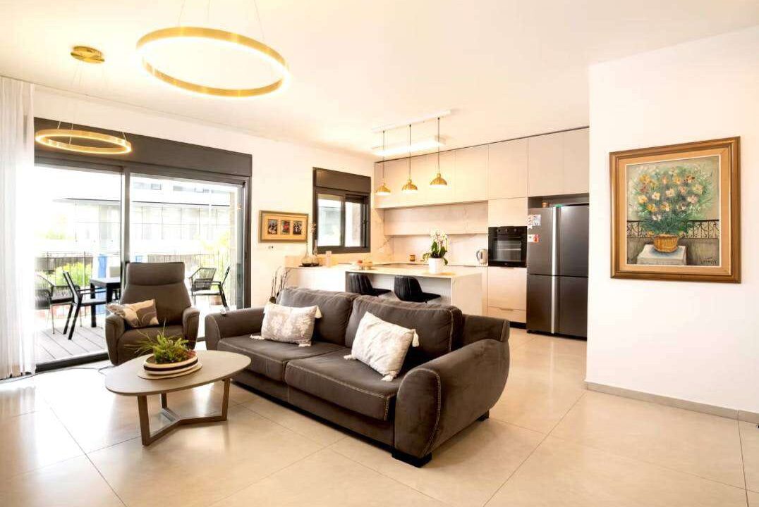 WhatsApp Image 2025-08-30 at 11.51.48 PM (2)