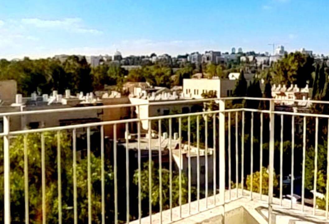 WhatsApp Image 2025-09-15 at 2.03.39 PM