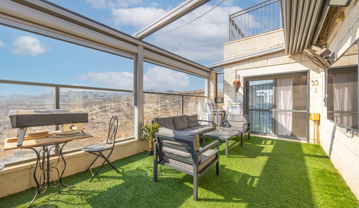 WhatsApp Image 2025-11-12 at 16.51.12 (4)