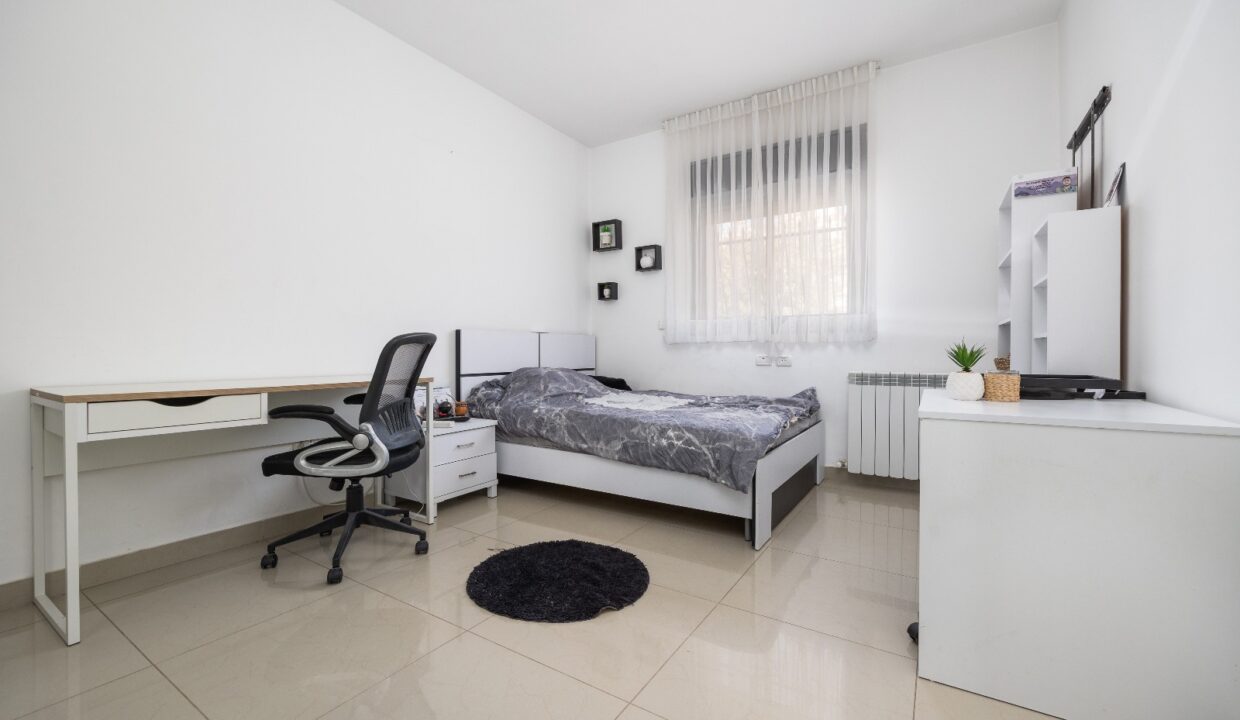 WhatsApp Image 2025-11-12 at 16.51.14