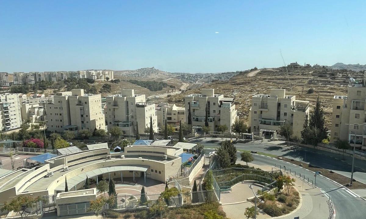 WhatsApp Image 2025-10-27 at 14.19.33 (12)